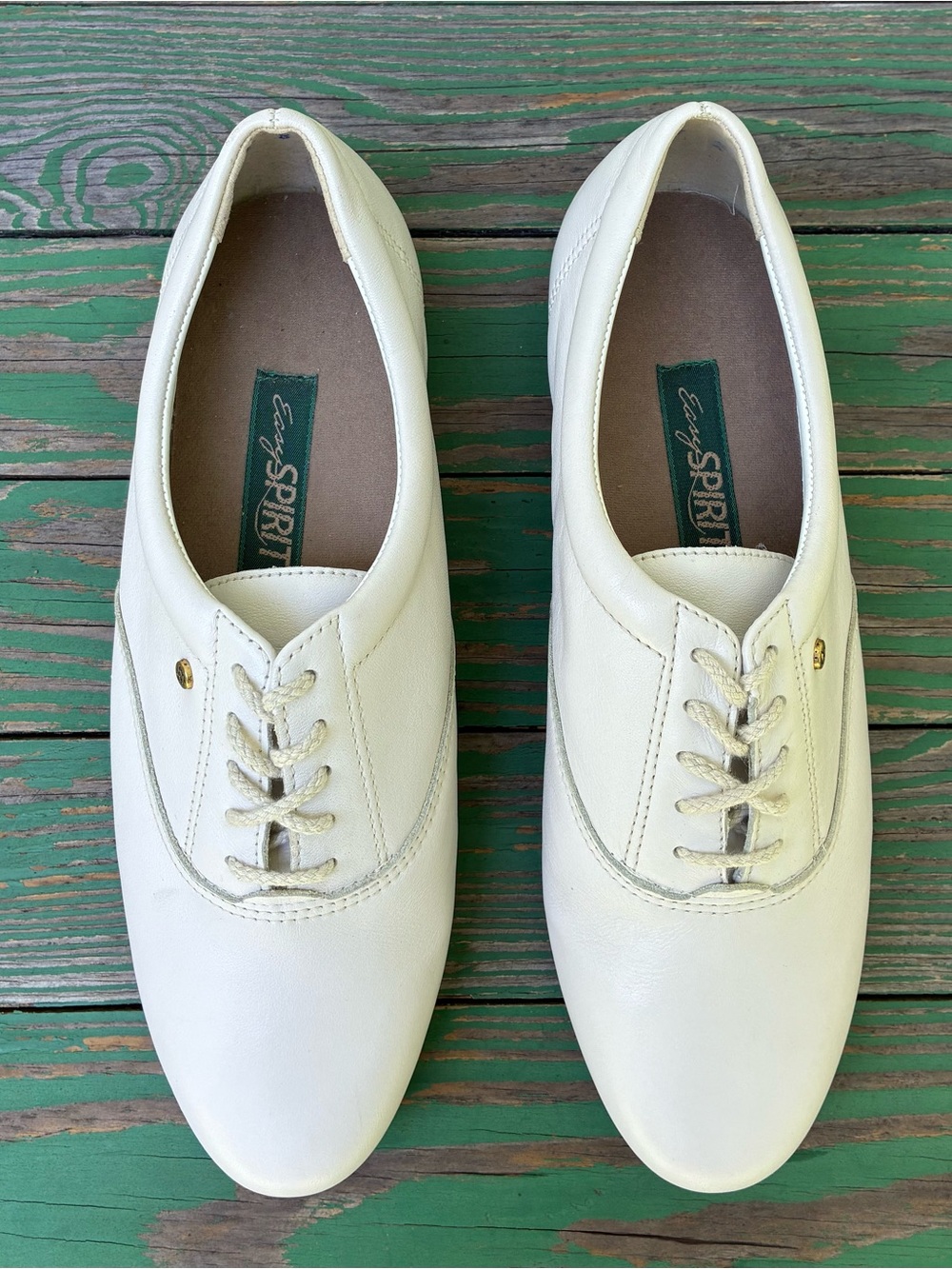 EASY SPIRIT Anti Gravity Motion Leather Oxford Sneakers Sz 8 Women White Lace Up